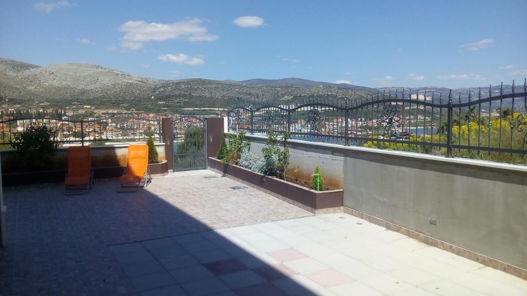 Villa Duje Old Town Трогир Экстерьер фото