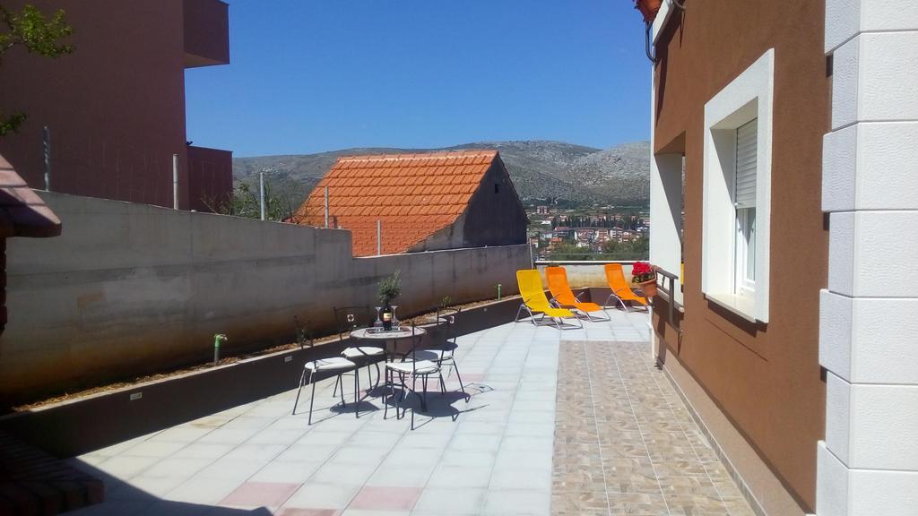 Villa Duje Old Town Трогир Экстерьер фото